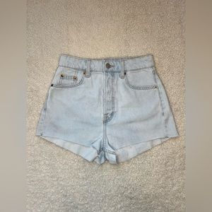 [2/$20] NWOT H&M Vintage High Rise Denim Shorts Size 0